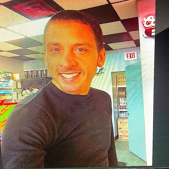 Meet your Posher, Brad - Picture 1 of 1